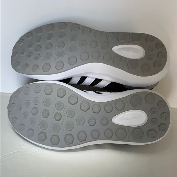 cloudfoam race adidas